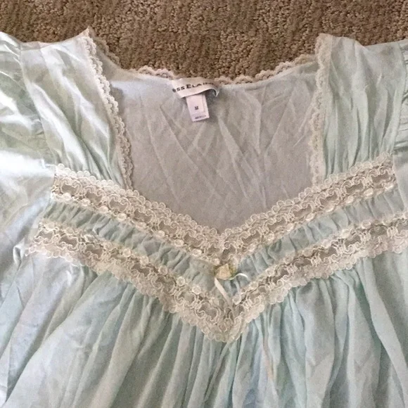Miss Elaine  Soft Aqua Nightgown Size Med - Picture 3 of 6